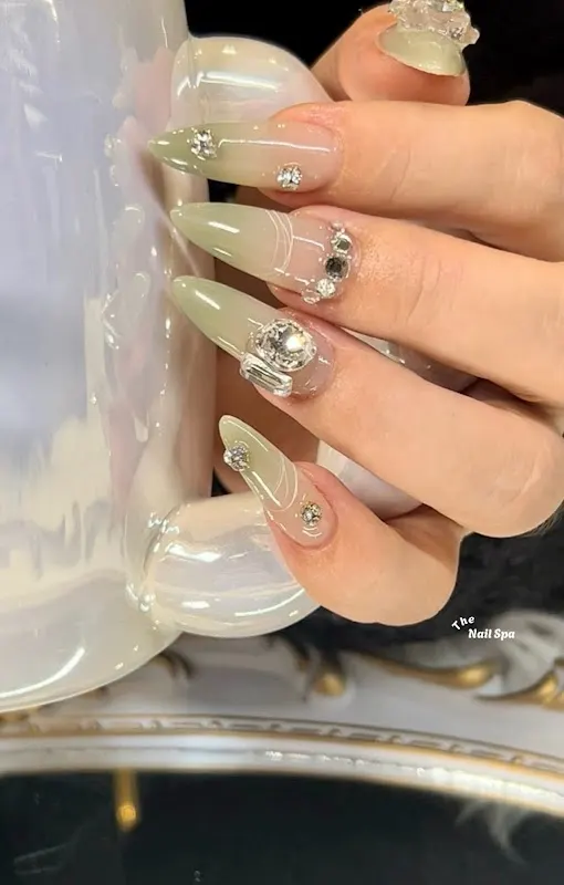 The Nail Spa Canary Wharf — Nail salon in London
